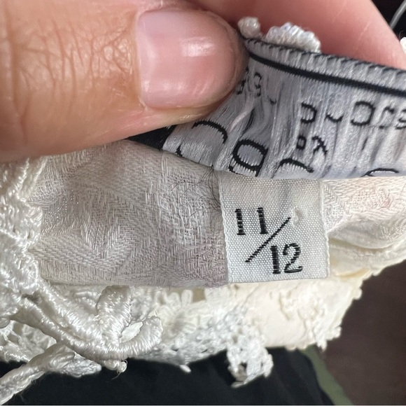 Cachet by Bari Protas Vintage Cream Lace Maxi Dress - Picture 11 of 12